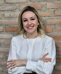 FOTO 2 - Larissa Rothen